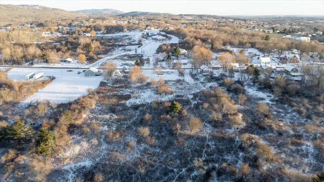 $79,000 | 326 Limerock Street, Rockland, ME 04841