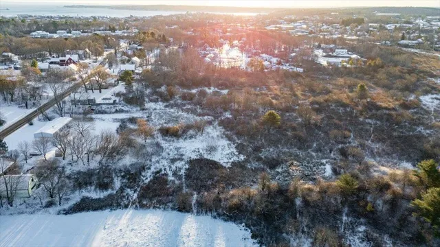 $79,000 | 326 Limerock Street, Rockland, ME 04841