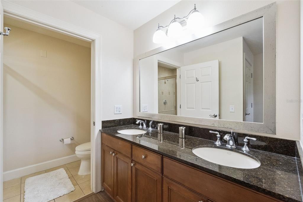 1352 Centre Ct Ridge Drive, Unit 302 Reunion, FL 34747 - Photo 18 of 58