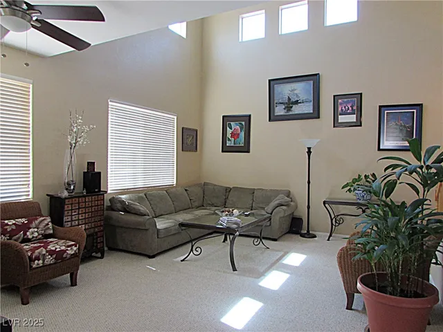 $2,900 | 1316 Pintail Point Street, Las Vegas, NV 89144