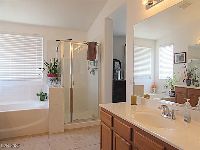 $2,900 | 1316 Pintail Point Street, Las Vegas, NV 89144