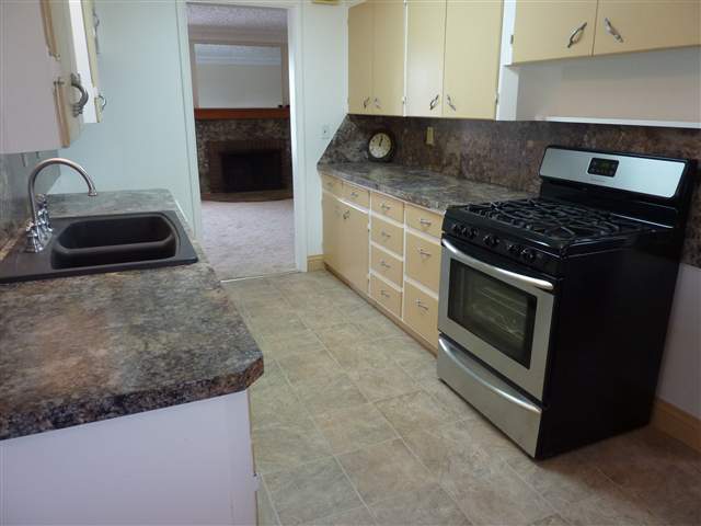 622 North Bowdish Road Spokane Valley, WA 99206 - Photo 2 of 8 Gallery Image 2