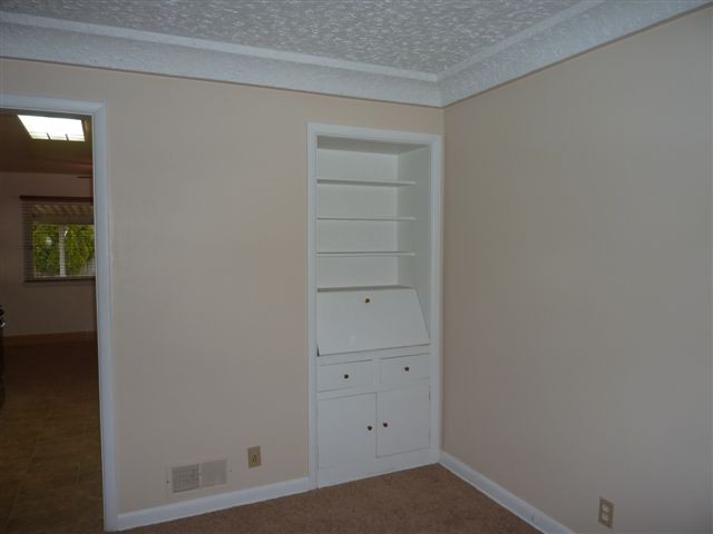 622 North Bowdish Road Spokane Valley, WA 99206 - Photo 6 of 8 Gallery Image 6