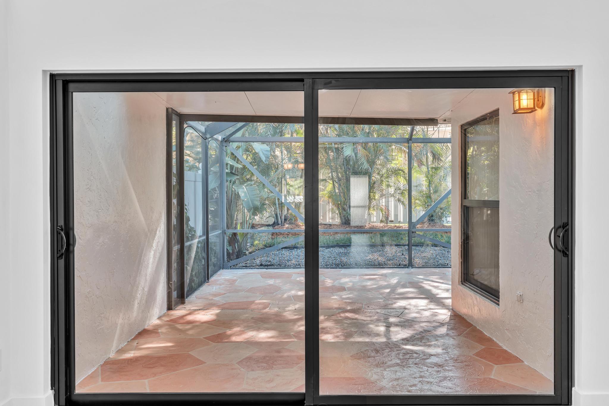 6708 Canary Palm Circle Boca Raton, FL 33433 - Photo 14 of 47 FPP00671