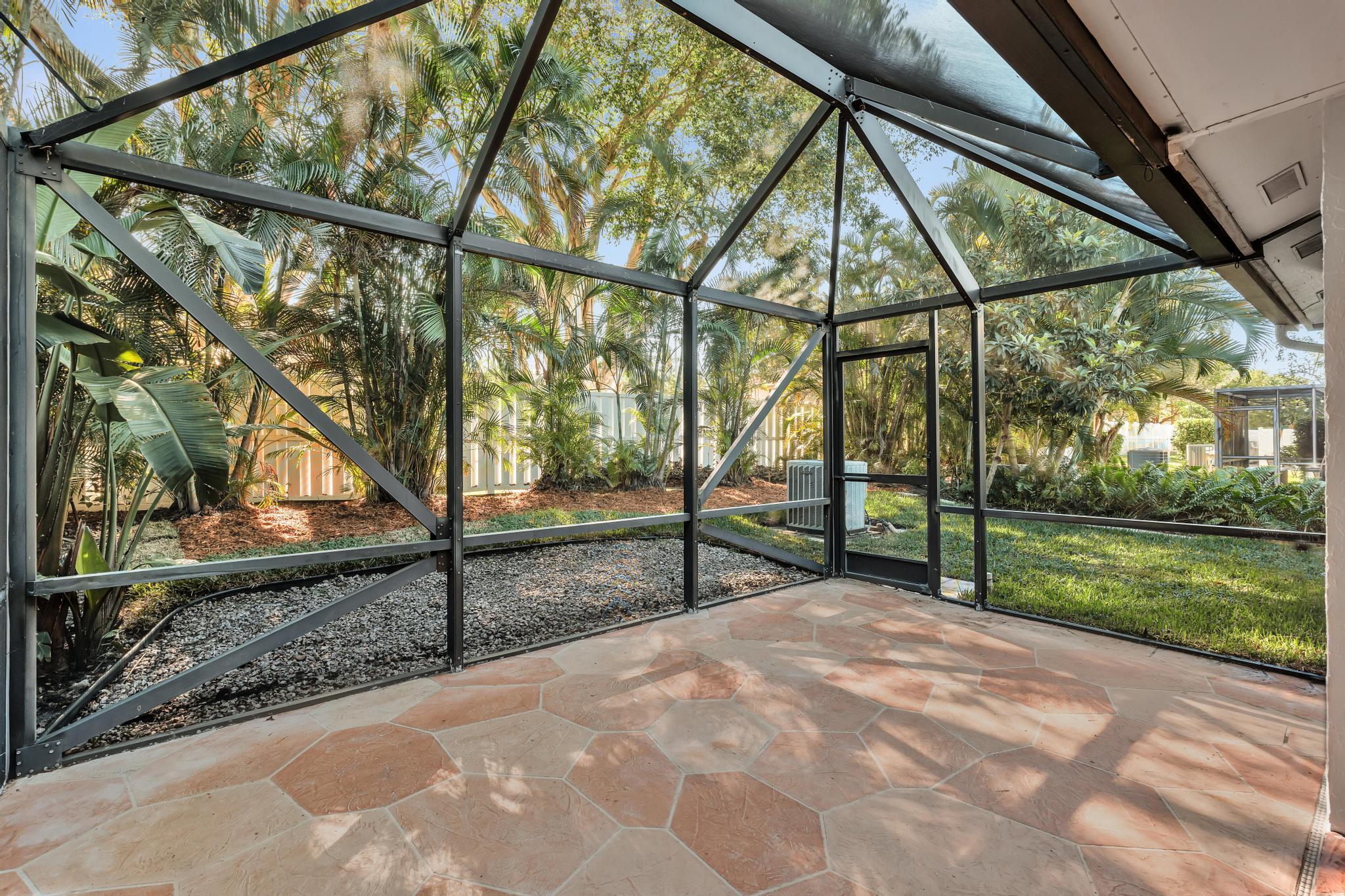 6708 Canary Palm Circle Boca Raton, FL 33433 - Photo 16 of 47 FPP00681