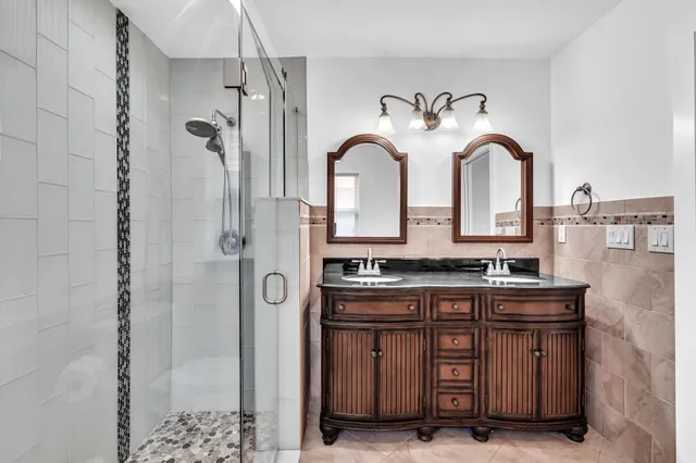 $645,900 | 6708 Canary Palm Circle, Boca Raton, FL 33433