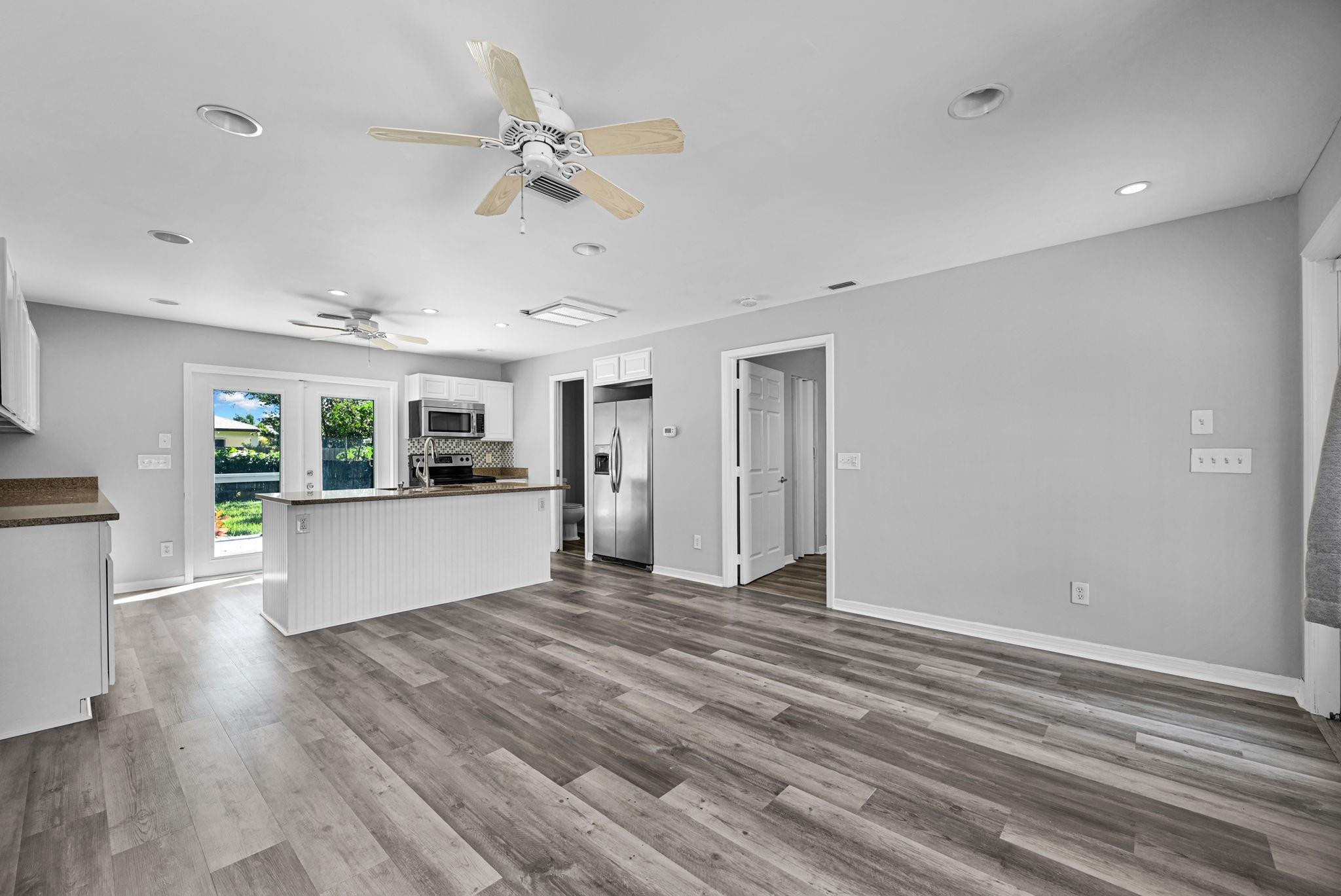 16648 Southwest 8th Avenue Delray Beach, FL 33444 - Photo 5 of 49 Photo 5