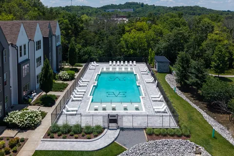$499,900 | 344 East Village Lane, Nashville, TN 37216