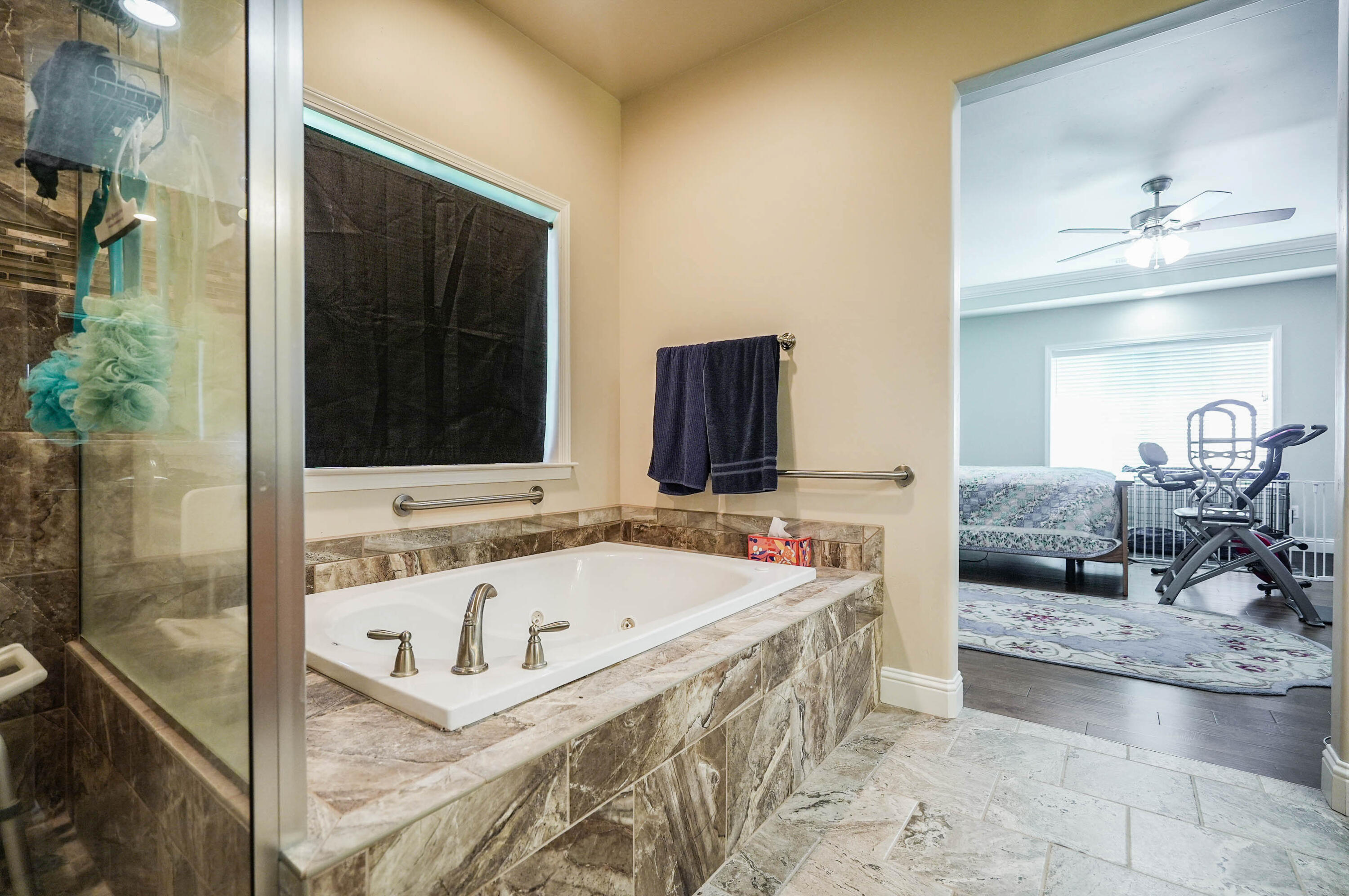 9280 Arant Road Klamath Falls, OR 97603 - Photo 15 of 41 Arant Rd_028