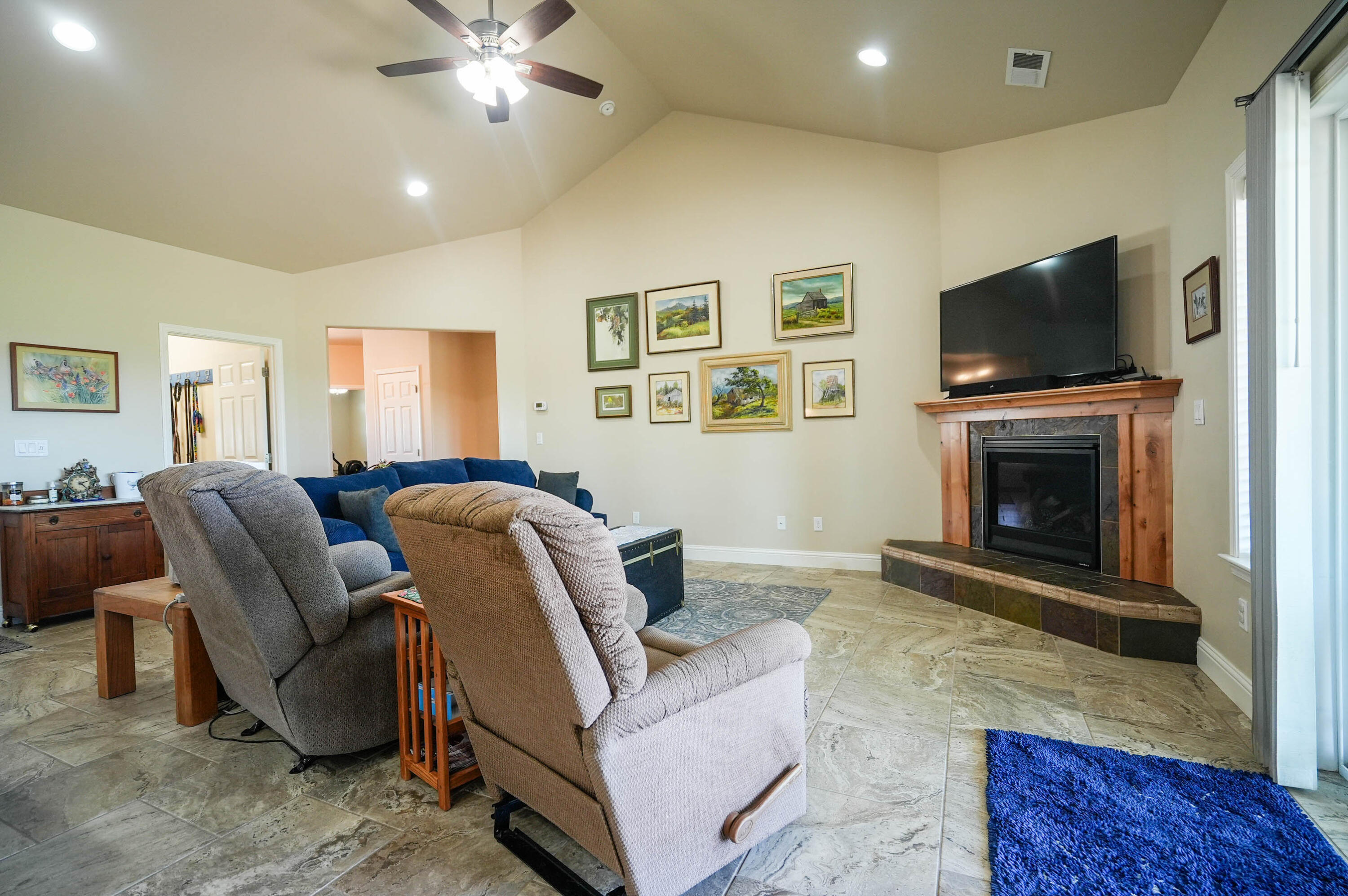 9280 Arant Road Klamath Falls, OR 97603 - Photo 17 of 41 Arant Rd_035