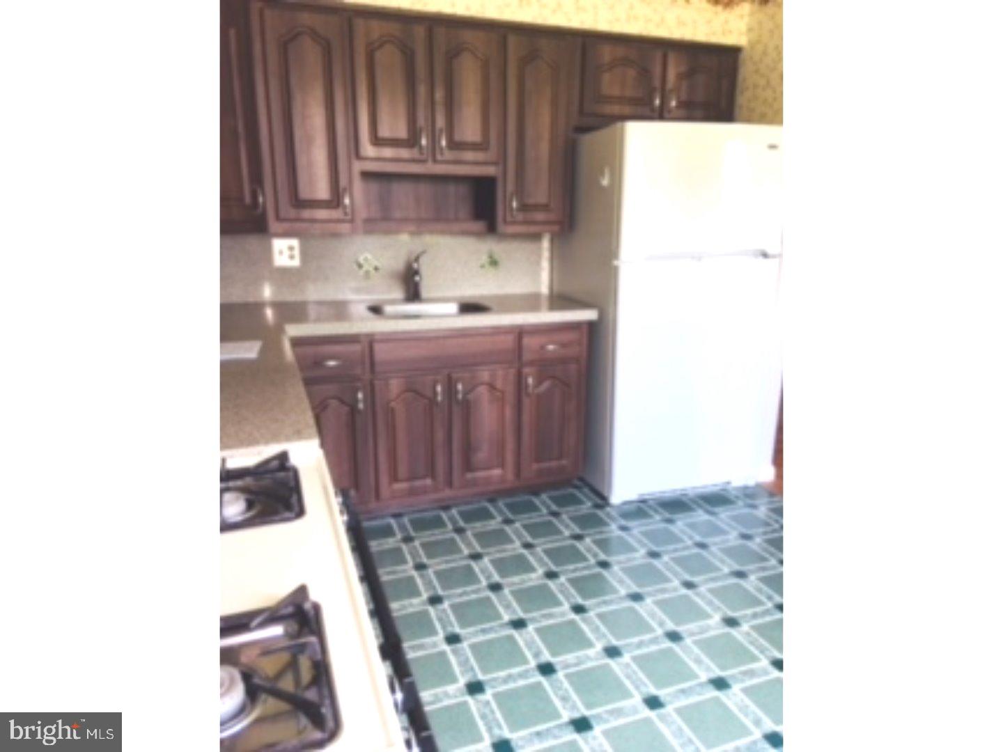 140 Conestoga Road Malvern, PA 19355 - Photo 5 of 16 Kitchen