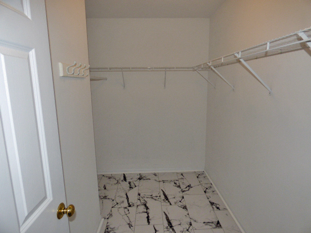 267 Grand Ridge Road St. Charles, IL 60175 - Photo 25 of 41 a view of bathroom