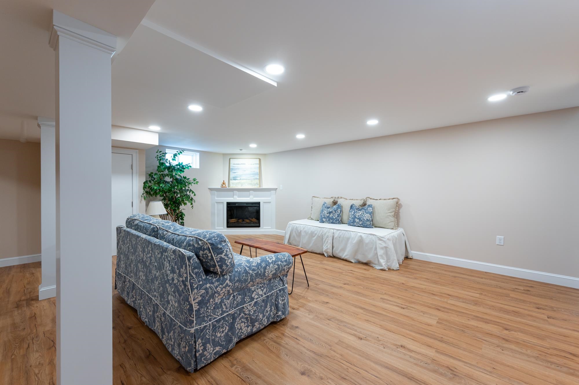 3 Paddock Circle, Unit 14 Nashua, NH 03062 - Photo 28 of 52