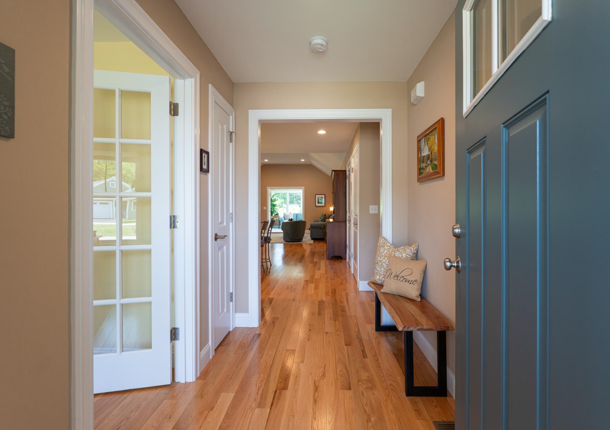 3 Paddock Circle, Unit 14 Nashua, NH 03062 - Photo 4 of 52