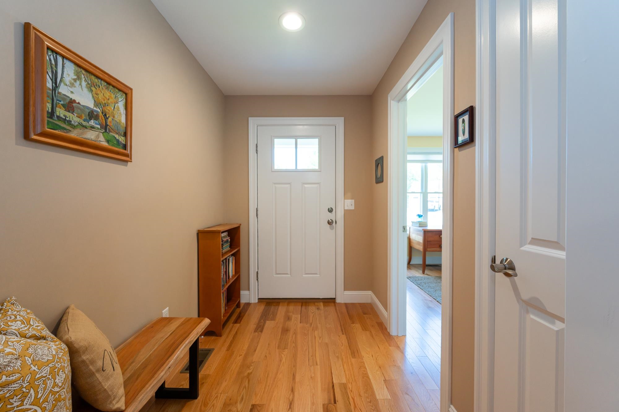 3 Paddock Circle, Unit 14 Nashua, NH 03062 - Photo 5 of 52