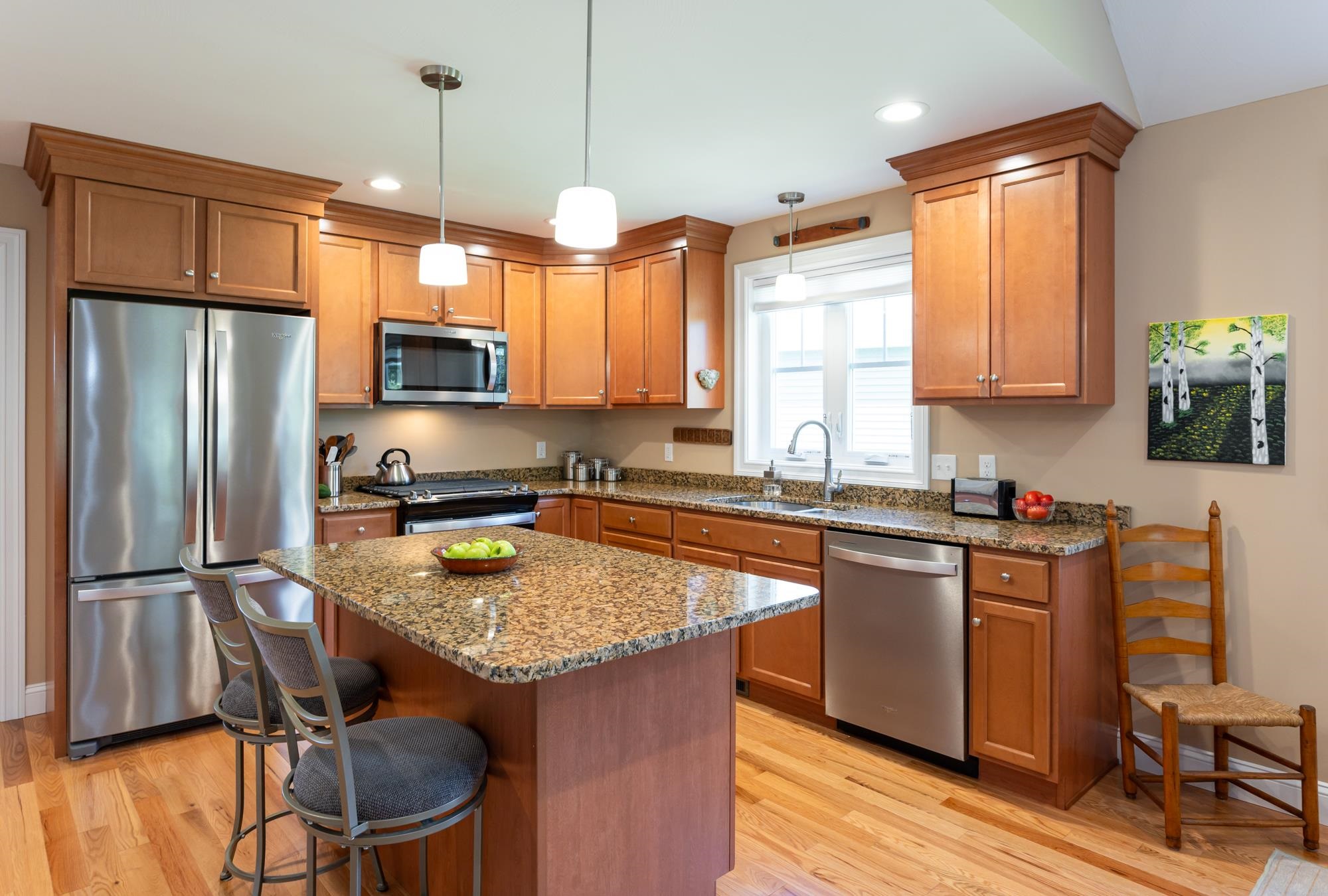 3 Paddock Circle, Unit 14 Nashua, NH 03062 - Photo 7 of 52