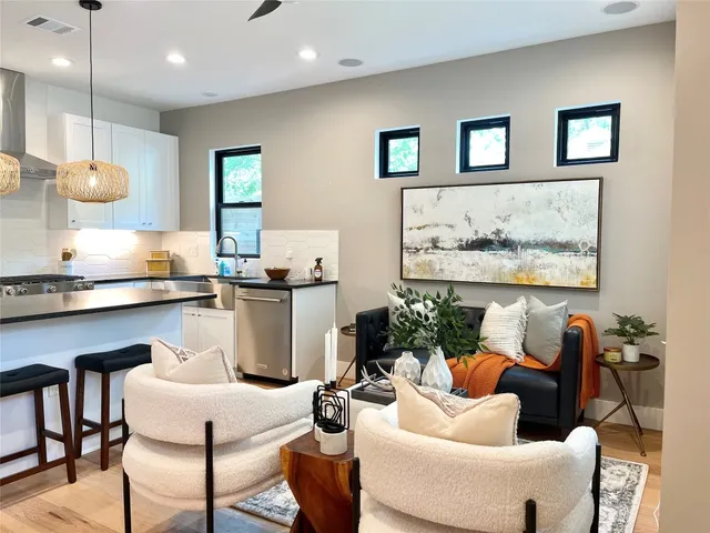 $750,000 | 3405 Woodrow Street, Austin, TX 78705