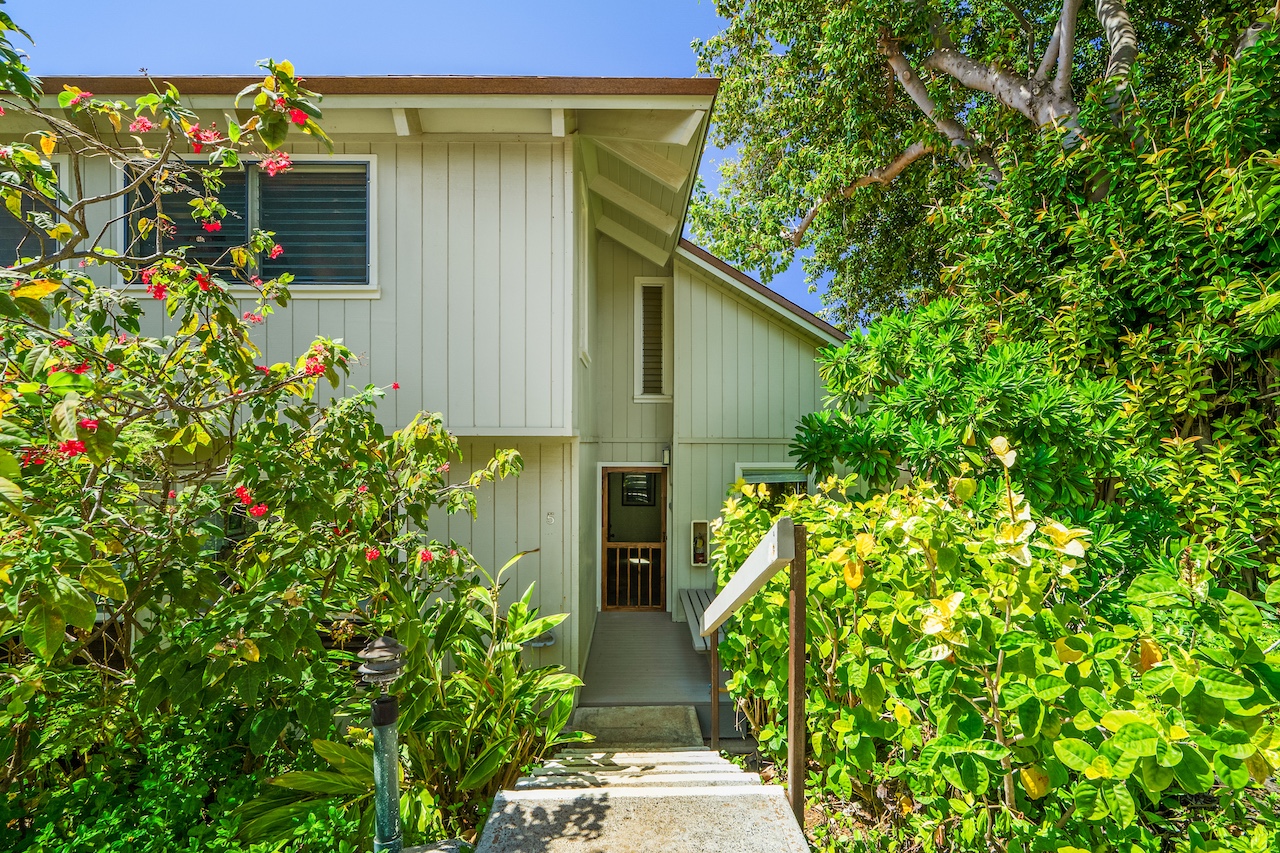 2330 Ho'ohu Road, Unit 5 Koloa, HI 96756 - Photo 20 of 28 a view of a pathway of plants