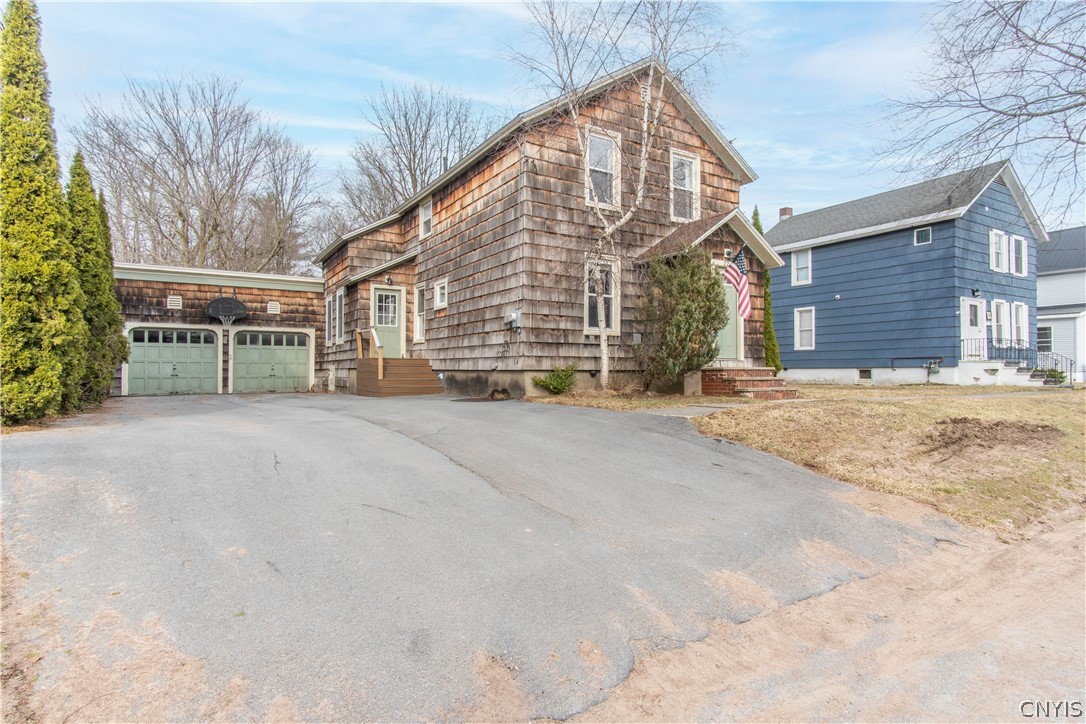 224 North Clinton Street Carthage, NY 13619 - Photo 4 of 46