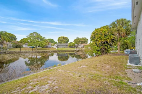 $1,125,000 | 461 Sunshine Drive, Unit 16, Coconut Creek, FL 33066