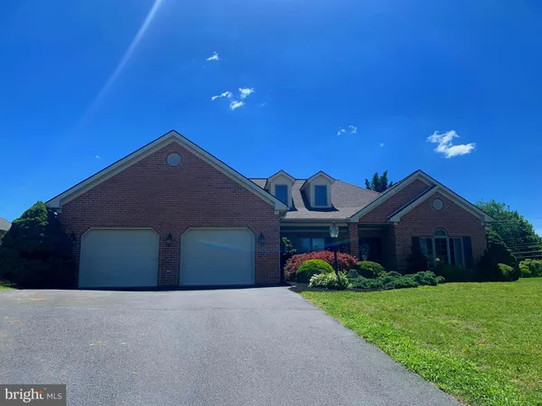 $505,900 | 19009 Rock Maple Drive, Hagerstown, MD 21742