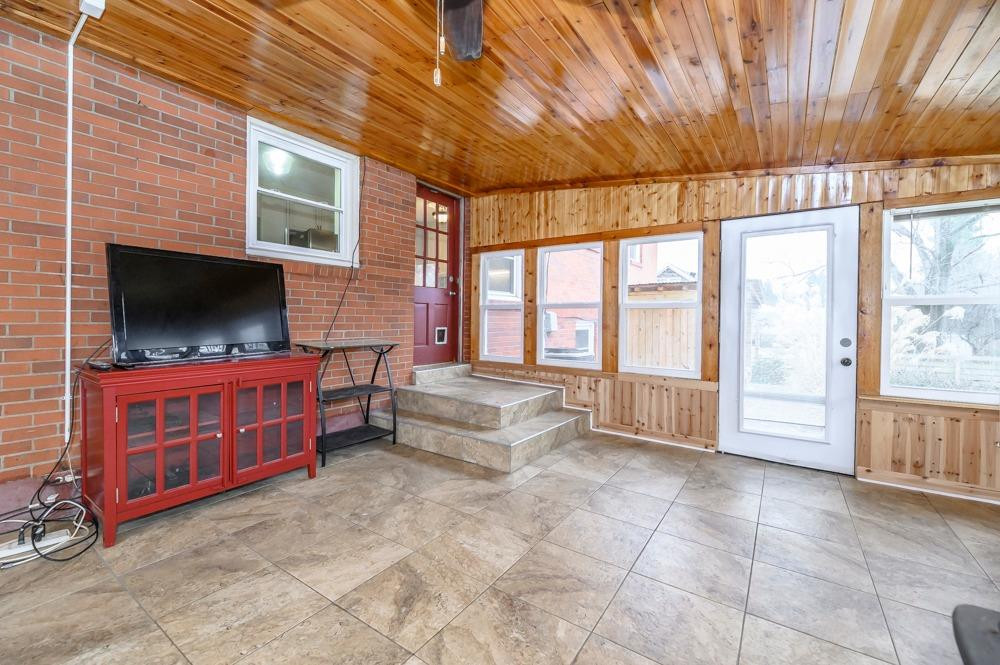 2021 Williamsburg Road Lexington, KY 40504 - Photo 34 of 43 Photo 34