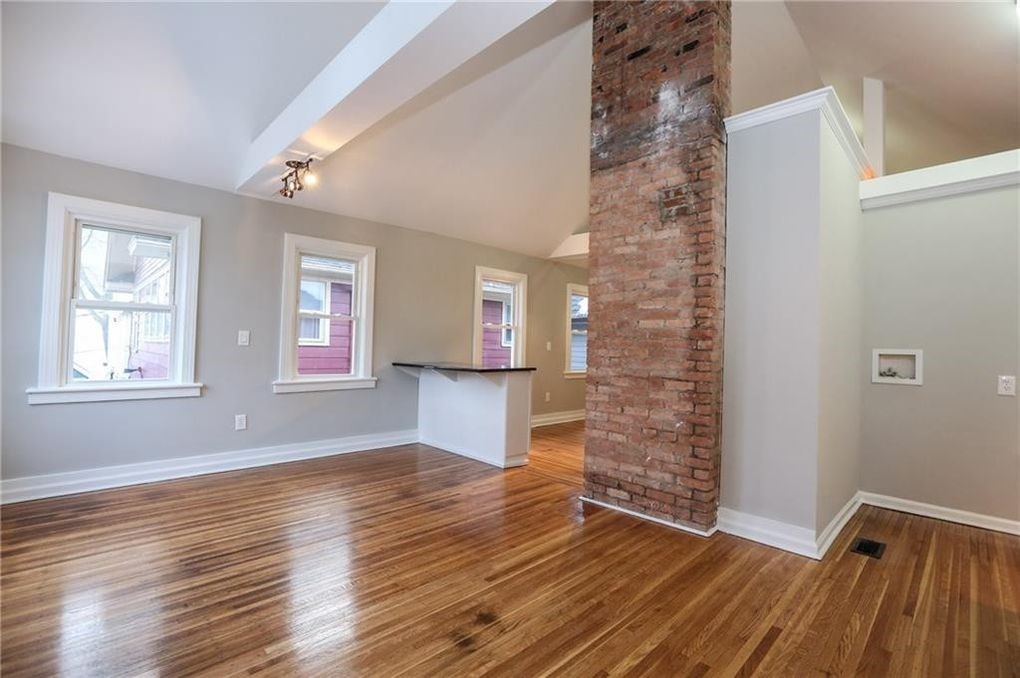 32 Rowley Street Rochester, NY 14607 - Photo 9 of 10