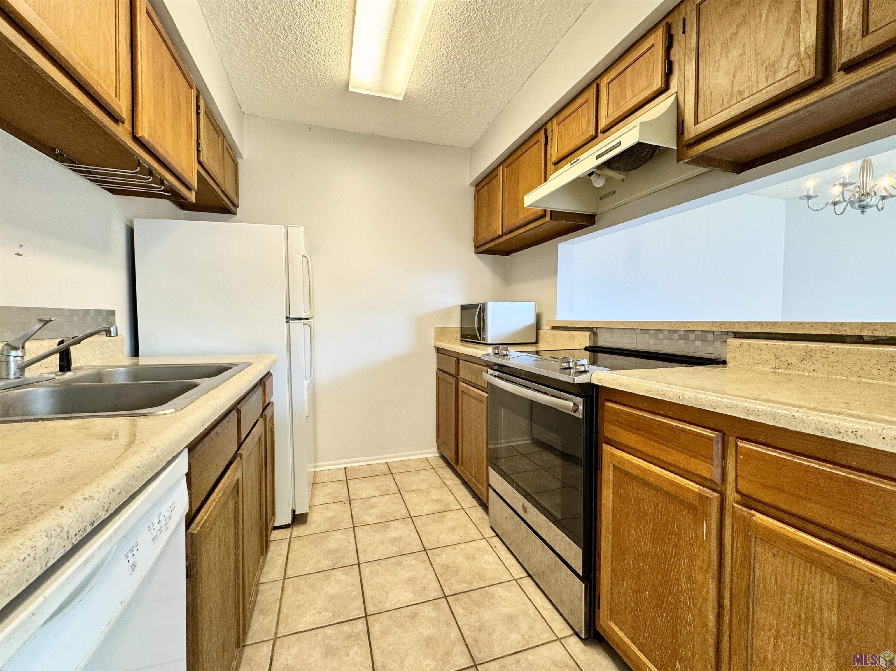 5143 Blair Lane, Unit D Baton Rouge, LA 70809 - Photo 2 of 11