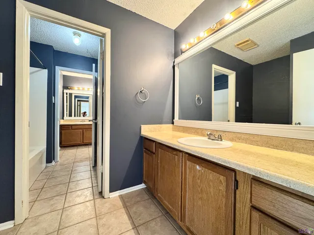 $1,225 | 5143 Blair Lane, Unit D, Baton Rouge, LA 70809