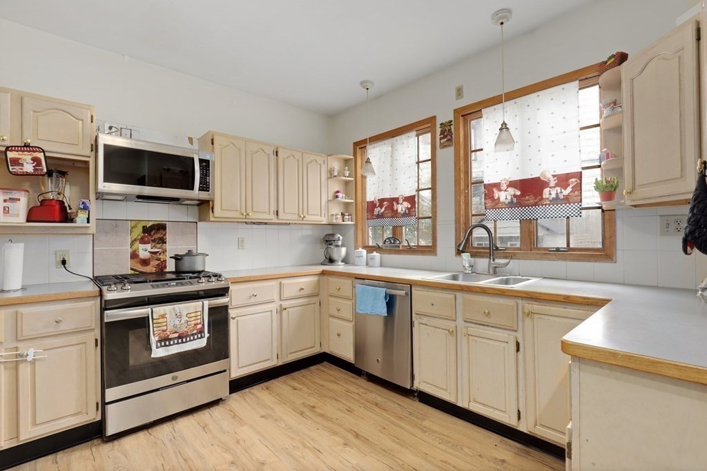 11 Ranelegh Road Boston, MA 02135 - Photo 11 of 42 Gallery Image 11