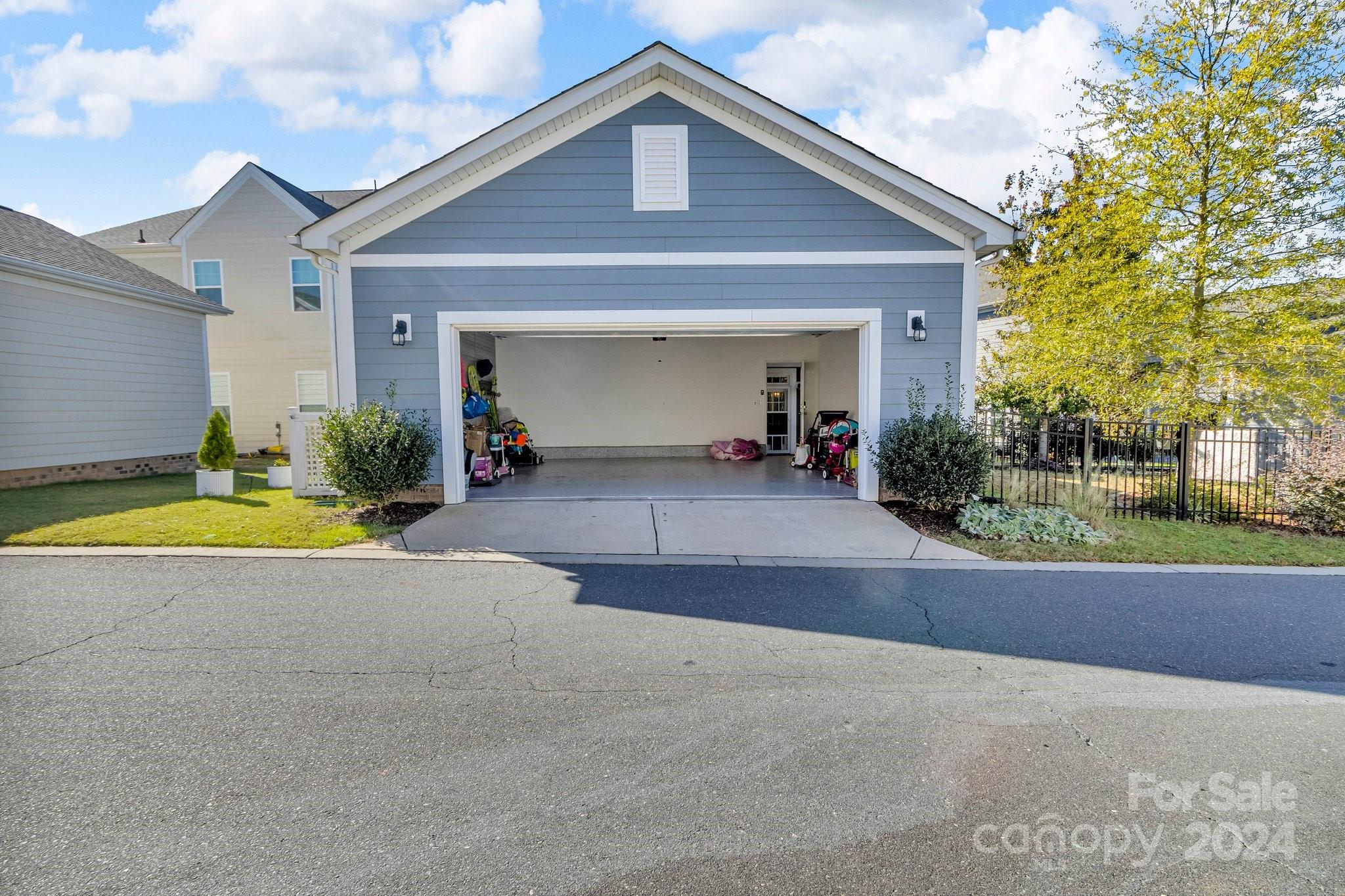 4095 Whittier Lane Fort Mill, SC 29708 - Photo 28 of 30 a view of a house with a swimming pool