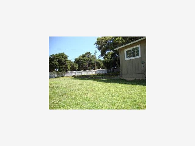 16540 Meridian Road Salinas, CA 93907 - Photo 6 of 9 Gallery Image 6