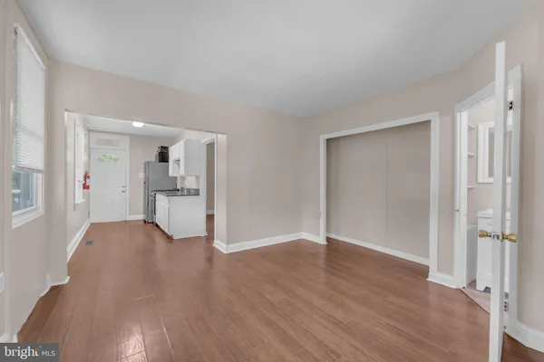 $1,450 | 315 Burlington Avenue, Delanco, NJ 08075