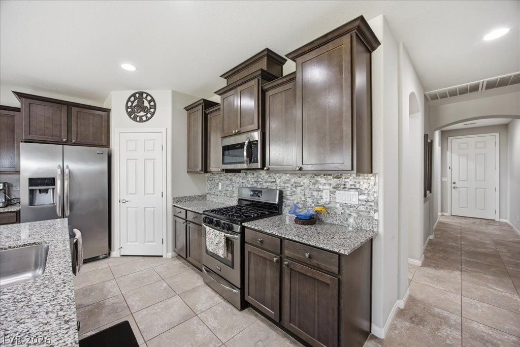 38 Kaku Ridge Way Las Vegas, NV 89183 - Photo 11 of 34