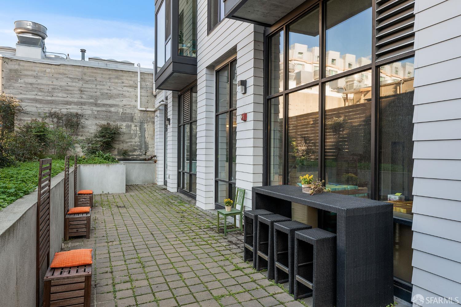 870 Harrison Street, Unit 202 San Francisco, CA 94107 - Photo 32 of 35