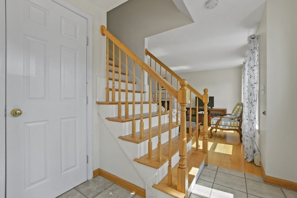 4 Rivers Edge Place Methuen, MA 01844 - Photo 4 of 40 Gallery Image 4