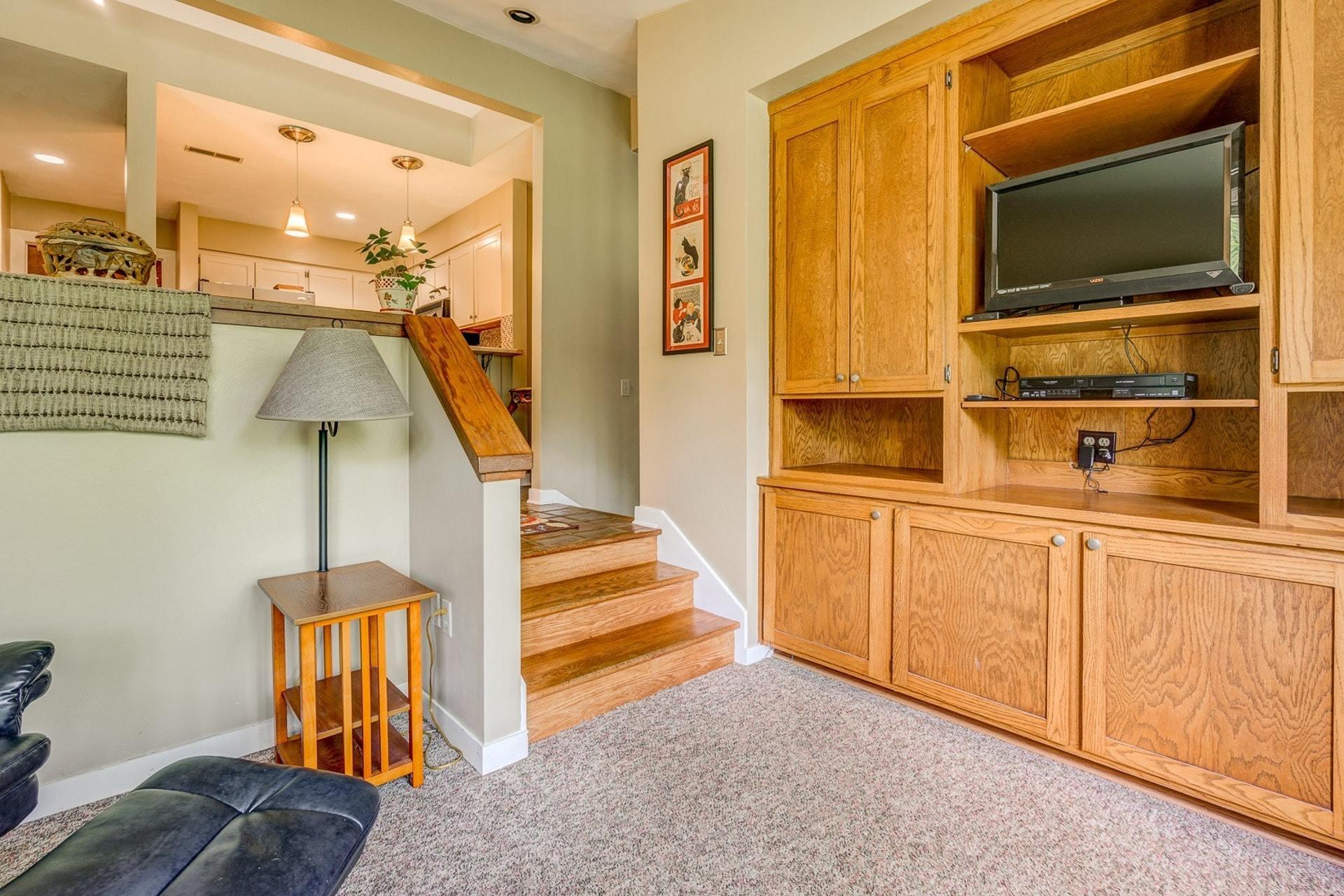 6024 Poage Valley Road Roanoke, VA 24018 - Photo 22 of 43 023-310735-6024 Poage Valley Road 23_766