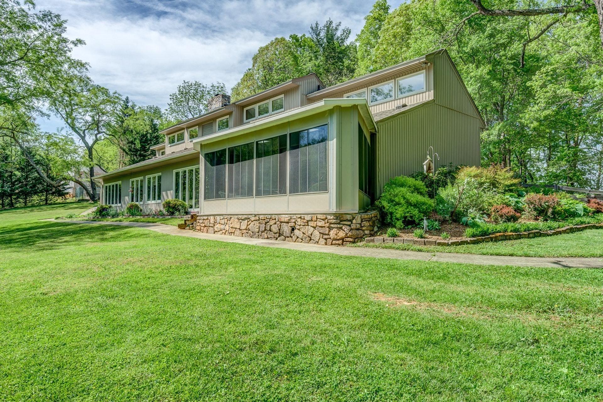 6024 Poage Valley Road Roanoke, VA 24018 - Photo 35 of 43 036-310735-6024 Poage Valley Road 36_766