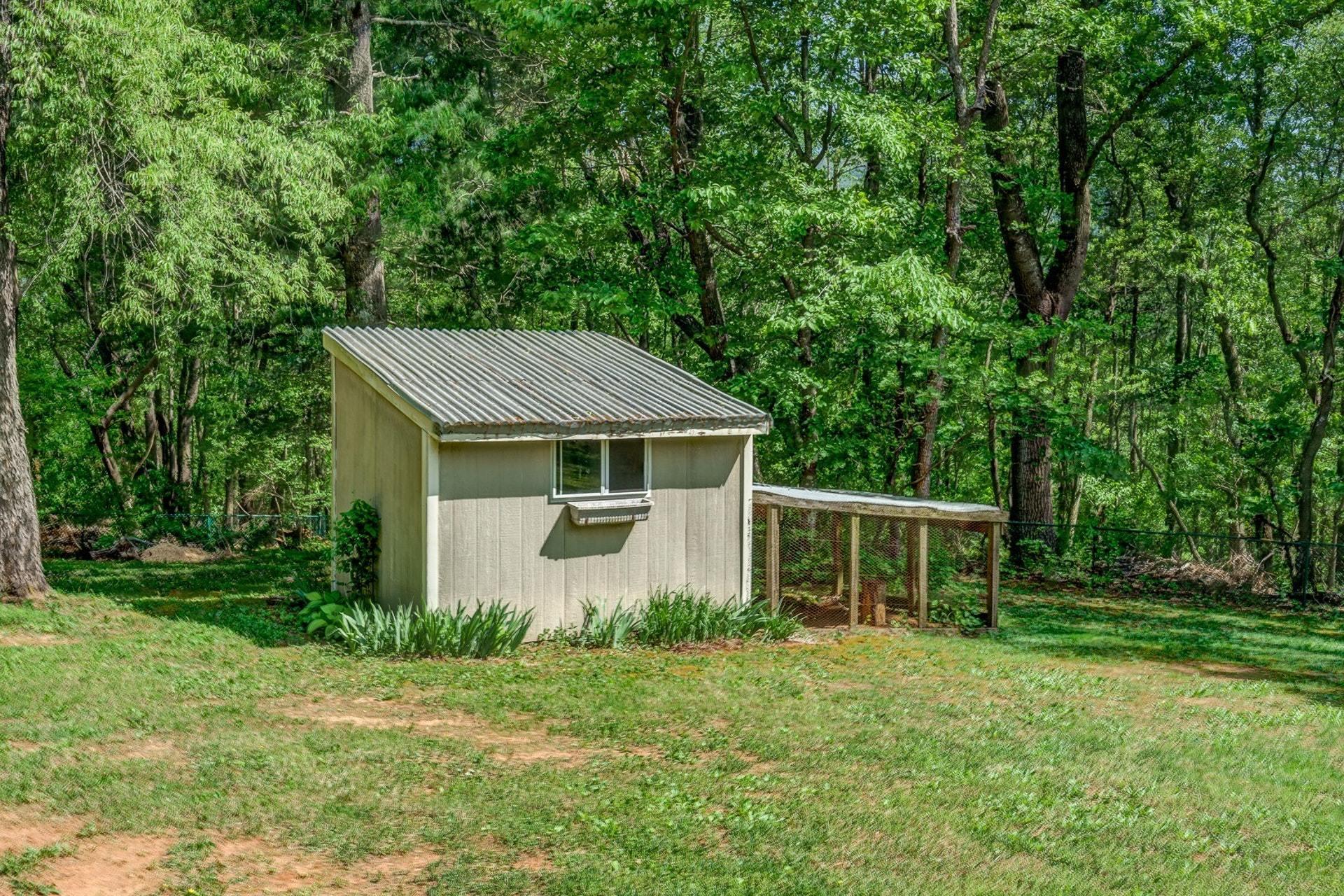 6024 Poage Valley Road Roanoke, VA 24018 - Photo 36 of 43 037-310735-6024 Poage Valley Road 37_766