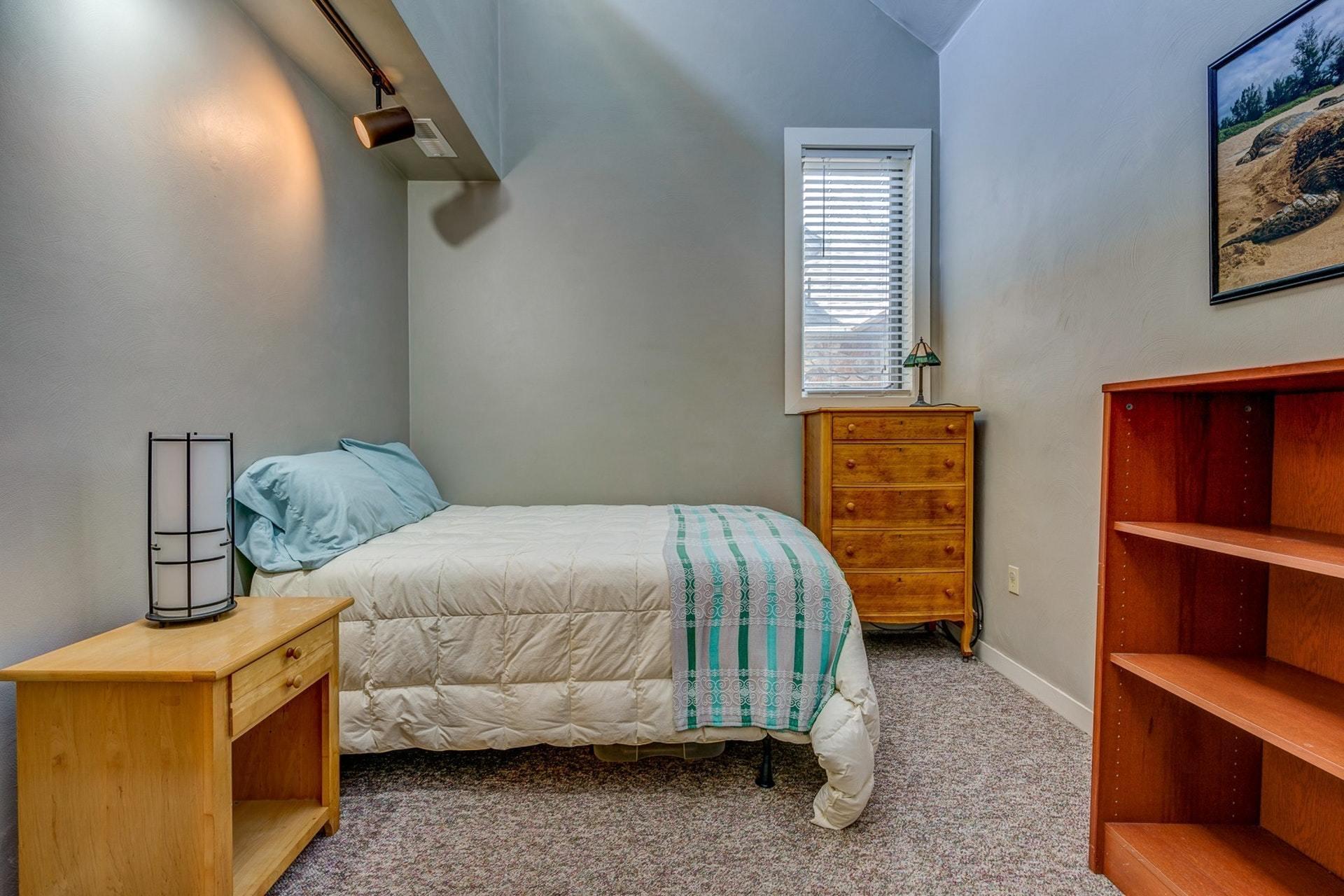 6024 Poage Valley Road Roanoke, VA 24018 - Photo 10 of 43 011-310735-6024 Poage Valley Road 11_766