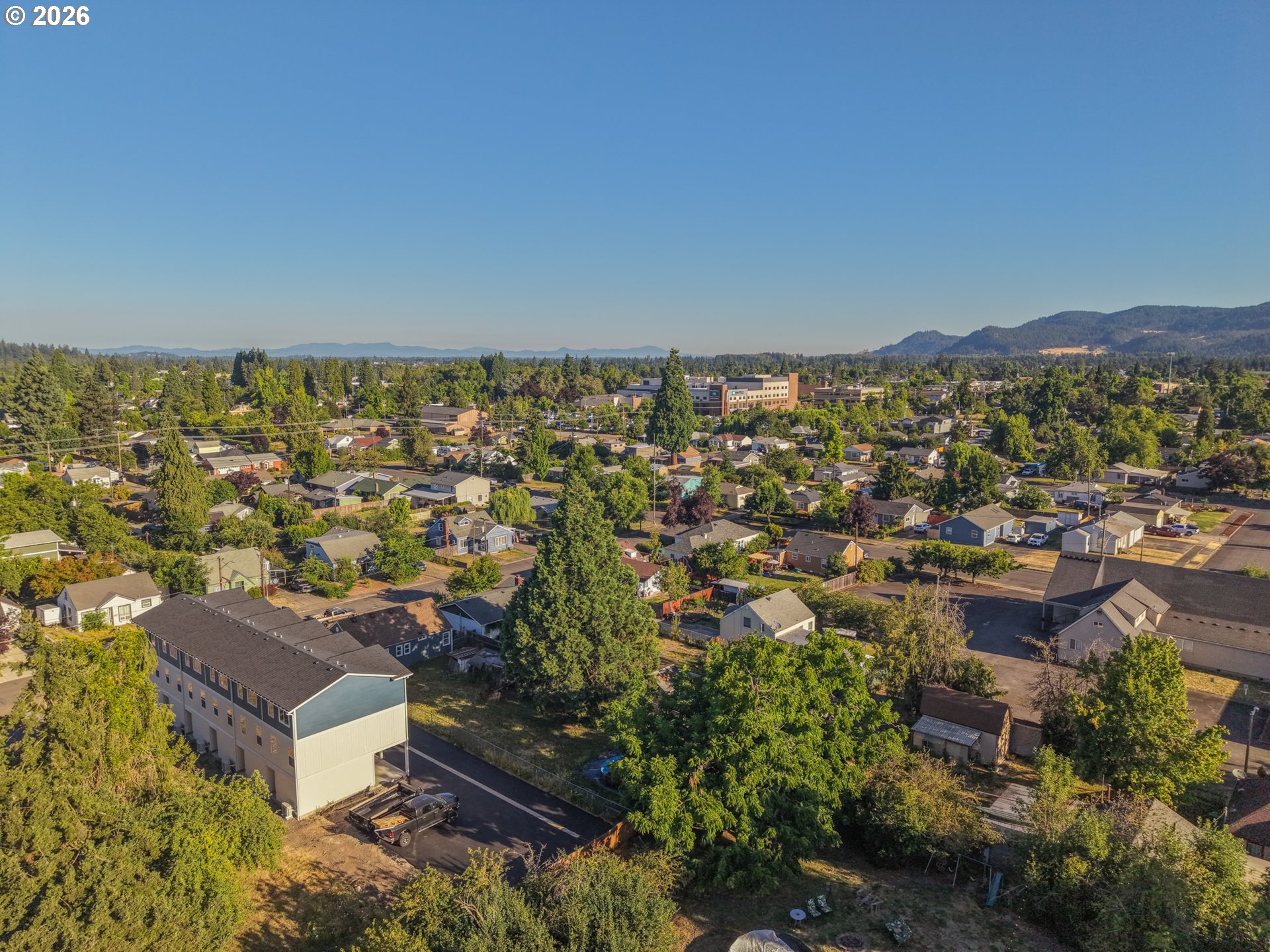 513 17th Springfield, OR 97477 - Photo 4 of 24