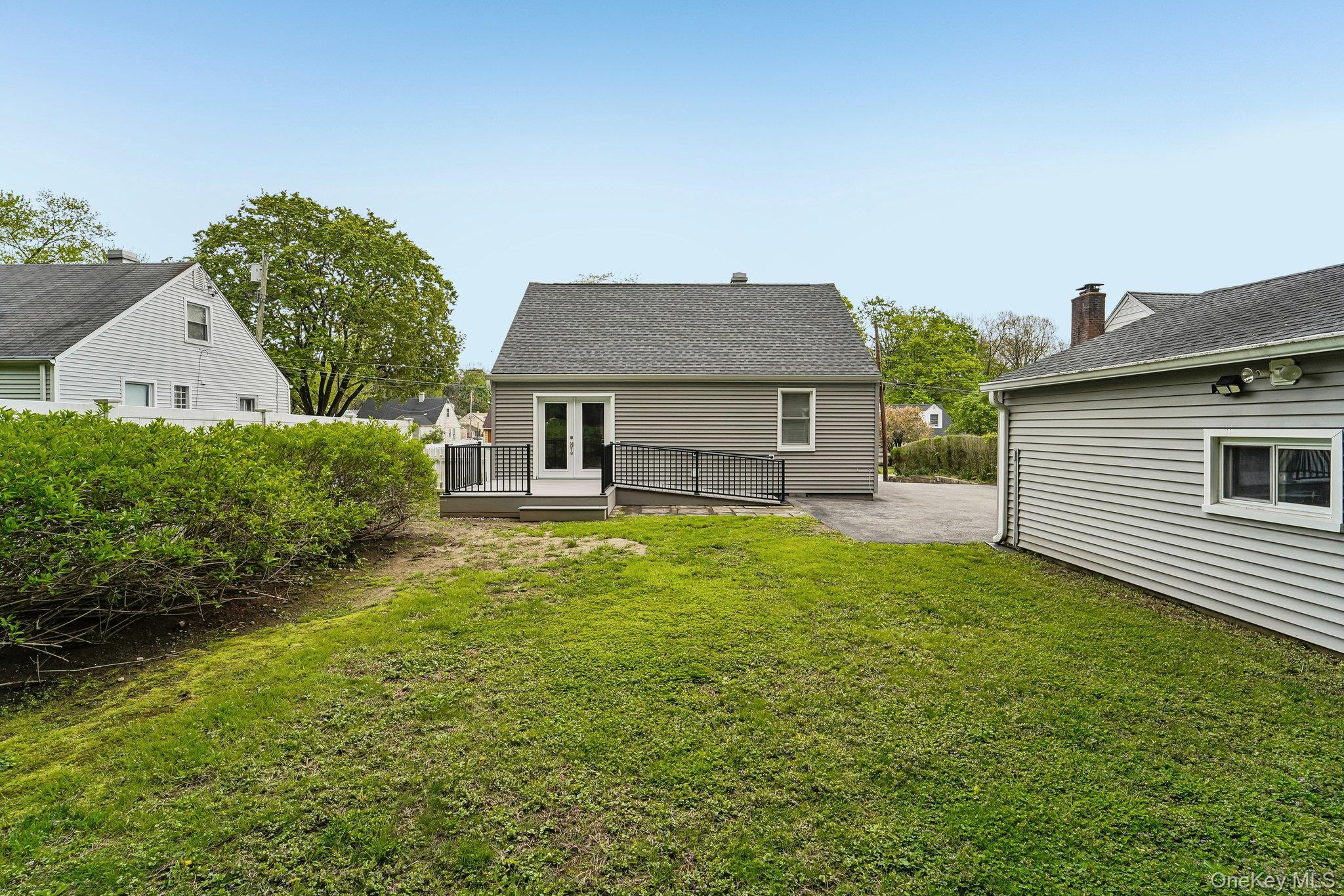 841 King Street Peekskill, NY 10566 - Photo 16 of 16