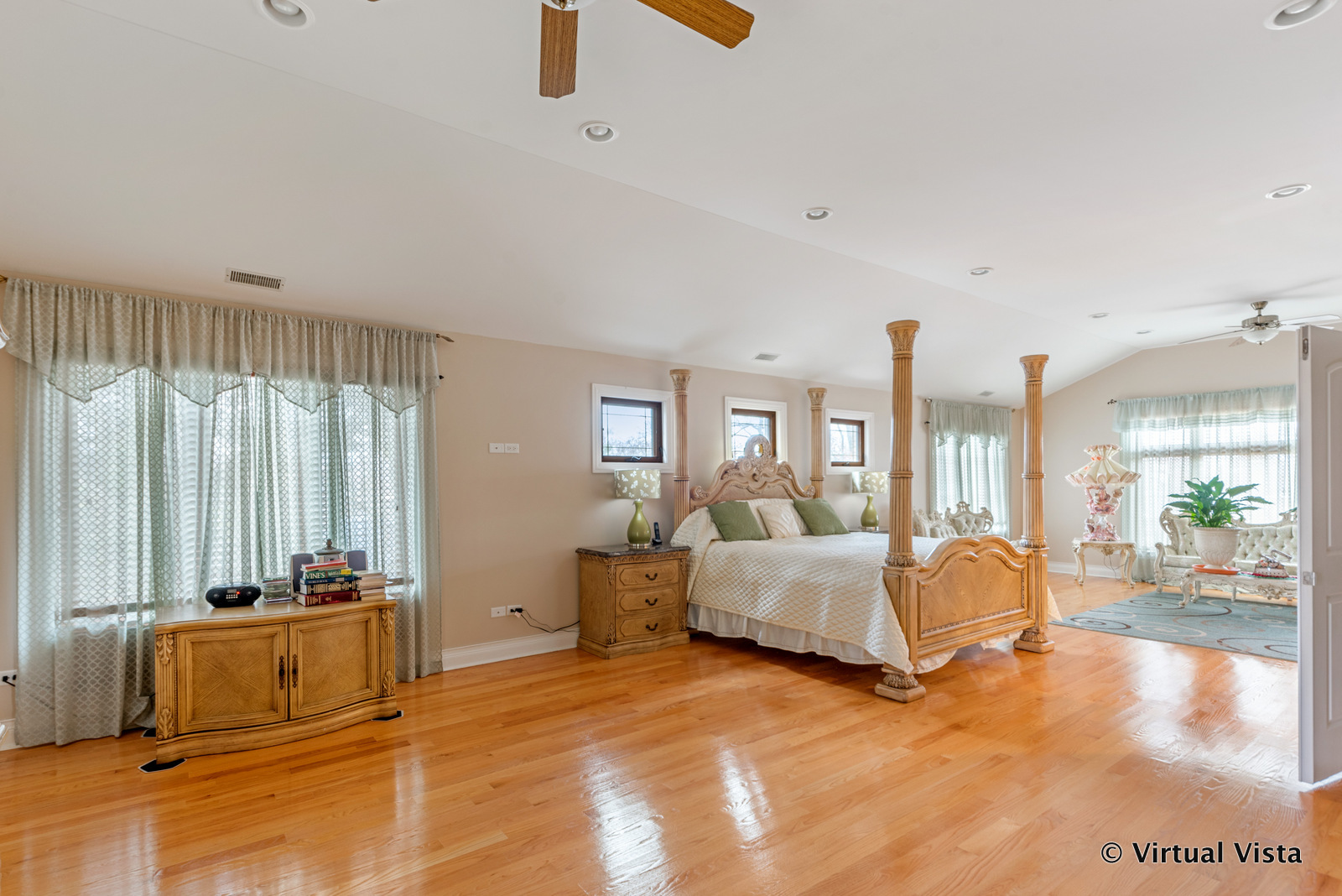 2309 High Ridge Parkway Hillside, IL 60162 - Photo 4 of 33 Gallery Image 4