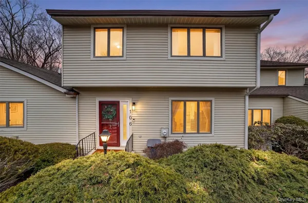 $595,000 | 106 Krystal Drive, Somers, NY 10589