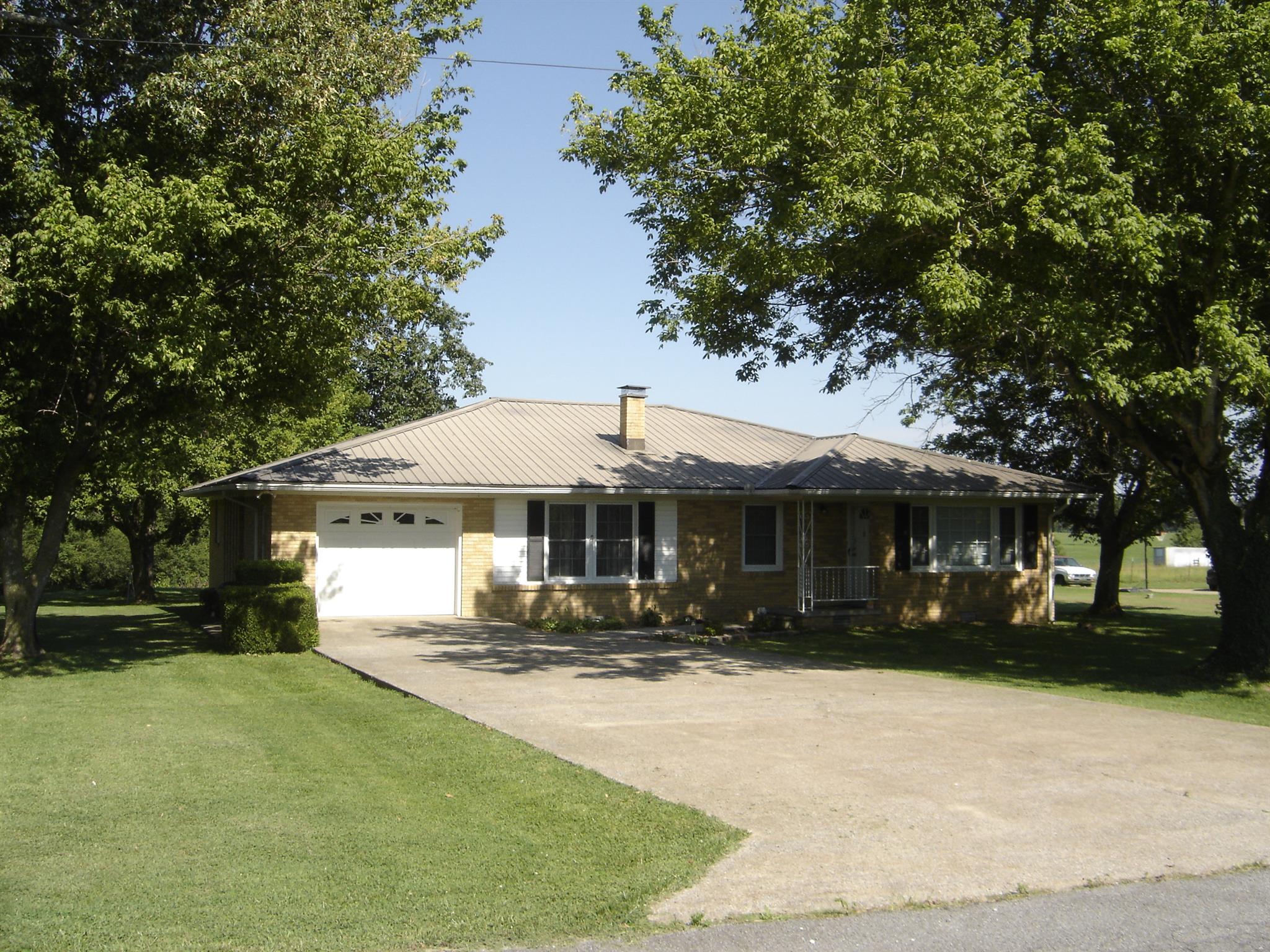 102 Aldridge Road Leoma, TN 38468 - Photo 1 of 30 Gallery Image 1