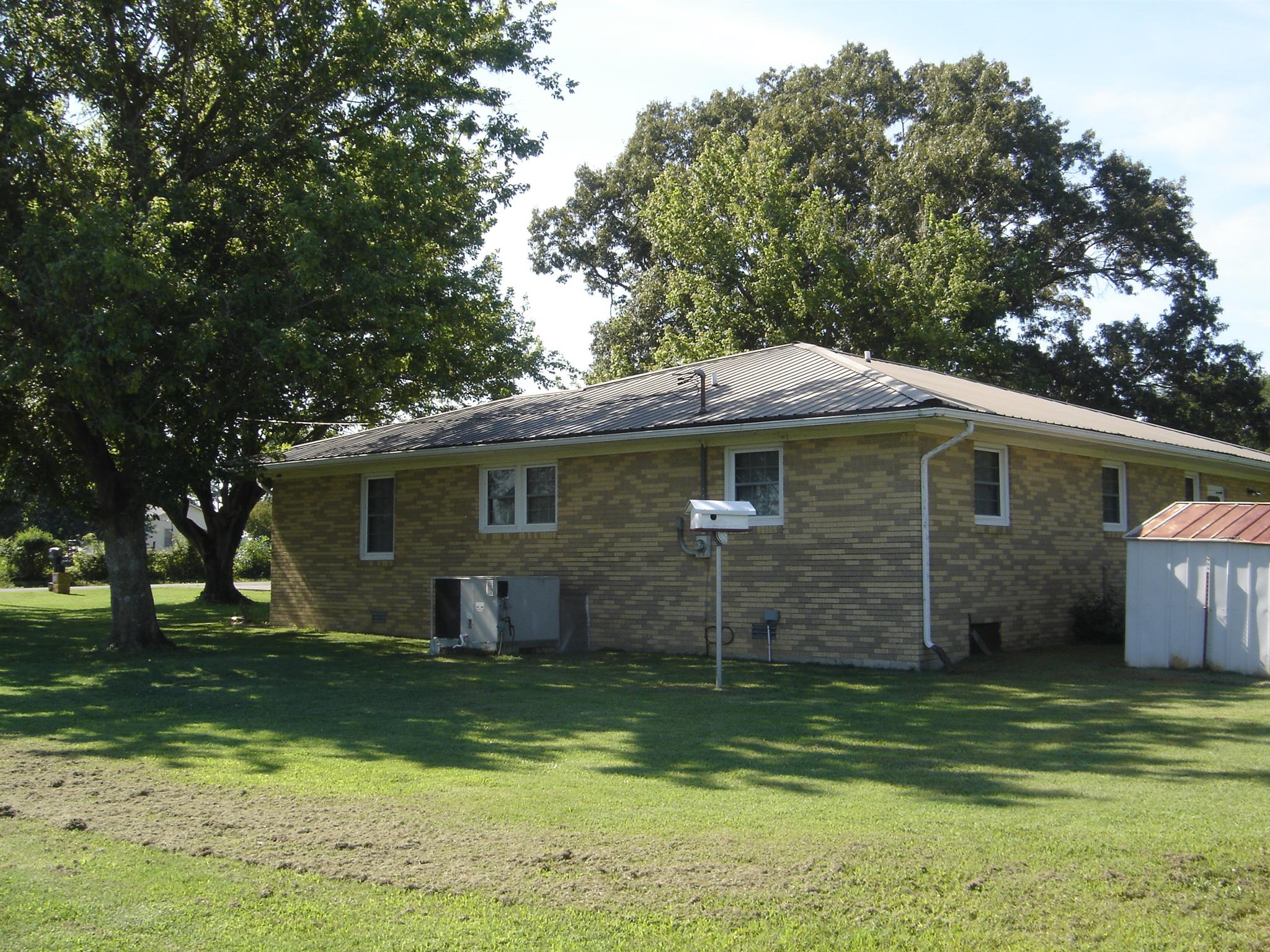 102 Aldridge Road Leoma, TN 38468 - Photo 8 of 30 Gallery Image 8