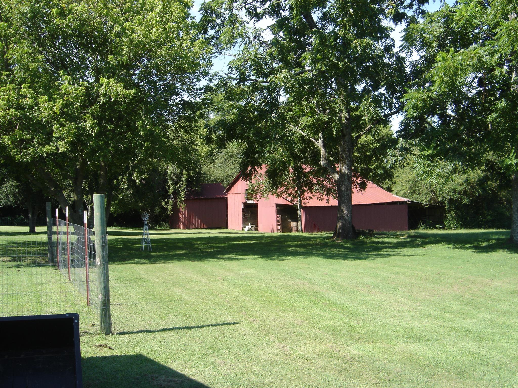 102 Aldridge Road Leoma, TN 38468 - Photo 9 of 30 Gallery Image 9
