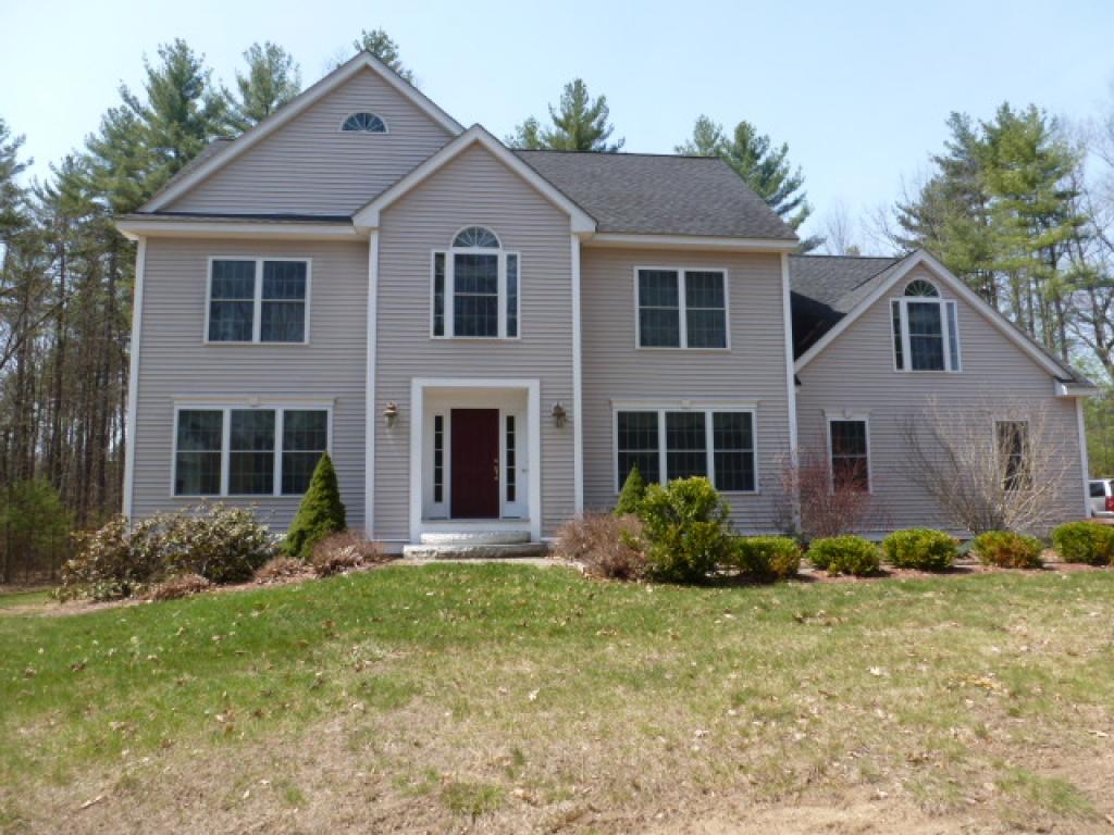 4 Sawtelle Road Brookline, NH 03033 - Photo 1 of 19
