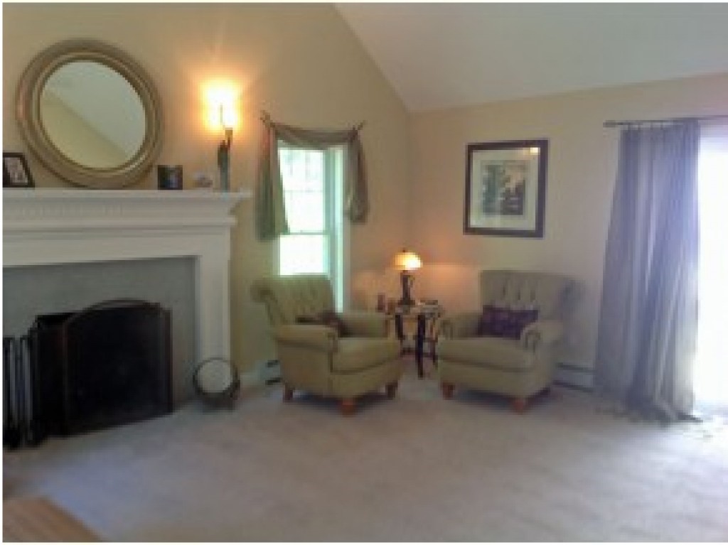 4 Sawtelle Road Brookline, NH 03033 - Photo 10 of 19