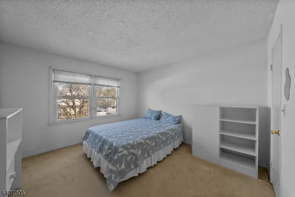 $499,000 | 99 Woodmere Drive, Sayreville, NJ 08859
